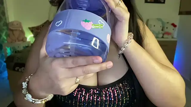 Kanika_9_ 现场XXX聊天