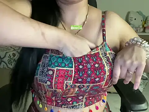 Kanika_9_ Chat XXX live