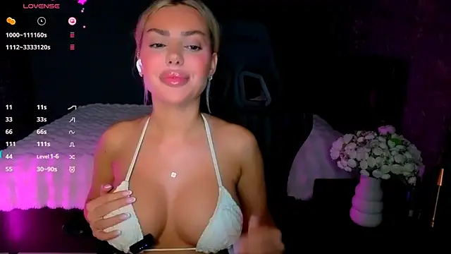 Ayla__Demir: онлайн-секс-чат