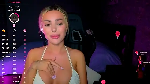 Ayla__Demir 网络视讯表演