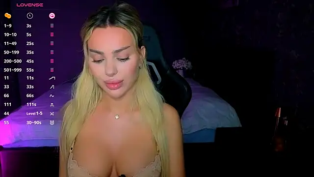 צ'אט XXX בשידור חי של Ayla__Demir