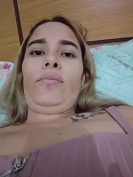 Amelia1_ 即 時 XXX 聊天