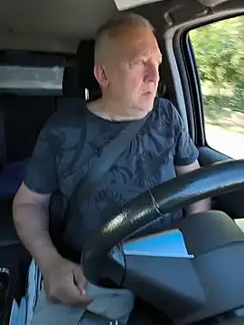 kerzoolee57 webkamerás műsora