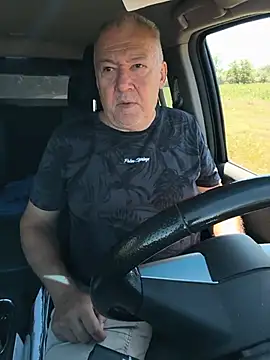 kerzoolee57 Webcam show