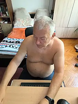 Show webcam de kerzoolee57