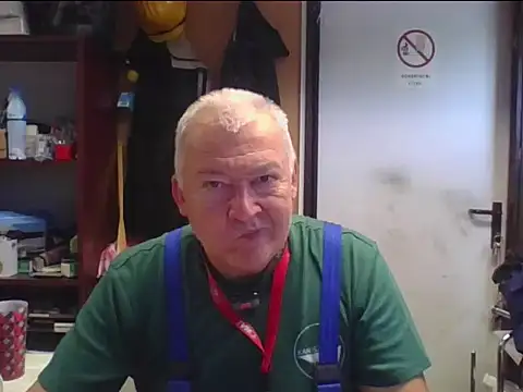 kerzoolee57 Webcam show