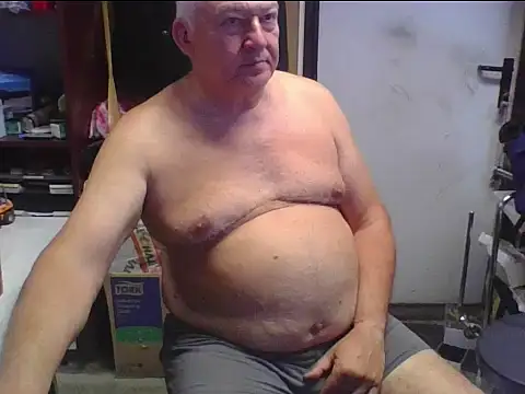 kerzoolee57 Pertunjukan Webcam