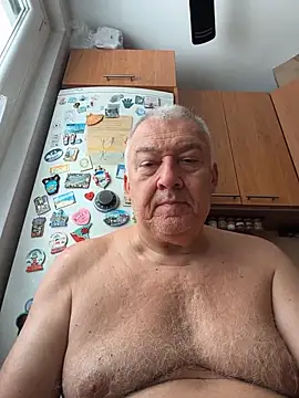 kerzoolee57 Adlı Modelin Web Kamerası Şovu