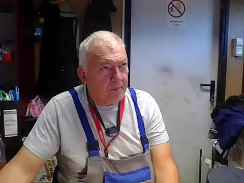 kerzoolee57n Webbikameraesitys