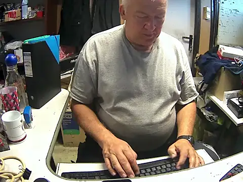 kerzoolee57のウェブカメラショー