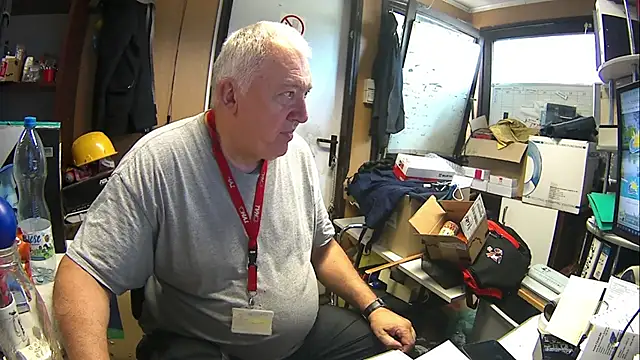 kerzoolee57 Show Webcam