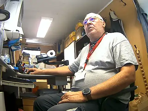 kerzoolee57 Webcam show
