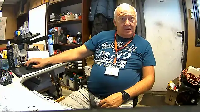 kerzoolee57's Webcam Show