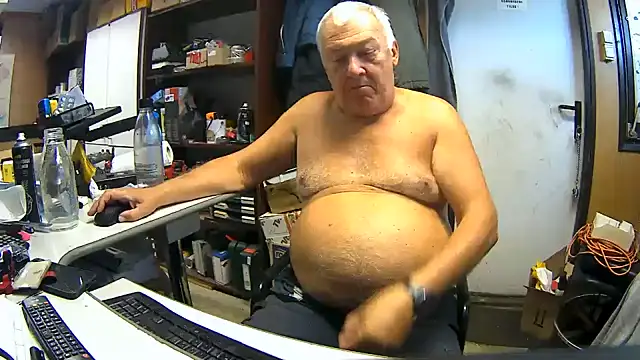 kerzoolee57 Шоу с уебкамера
