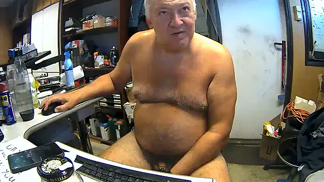 kerzoolee57 Шоу с уебкамера