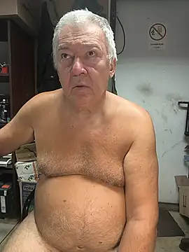 kerzoolee57 Show Webcam