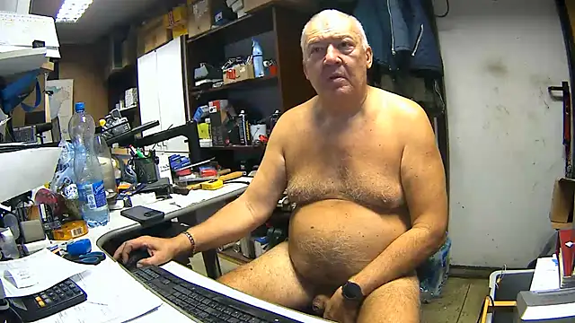 Show Webcam de kerzoolee57