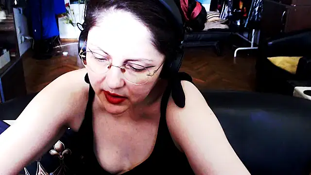Imperatriza's Live XXX Chat