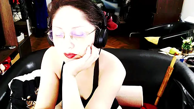 Imperatriza's Live XXX Chat