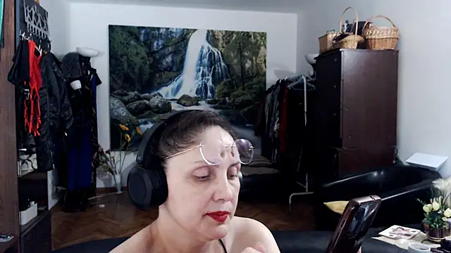 Imperatriza 라이브 XXX 채팅