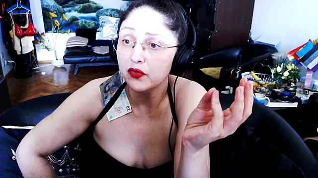 Imperatriza 라이브 XXX 채팅