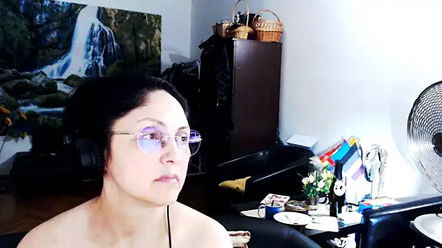 Imperatriza Chat XXX in diretta