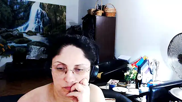 Imperatriza's Live XXX Chat