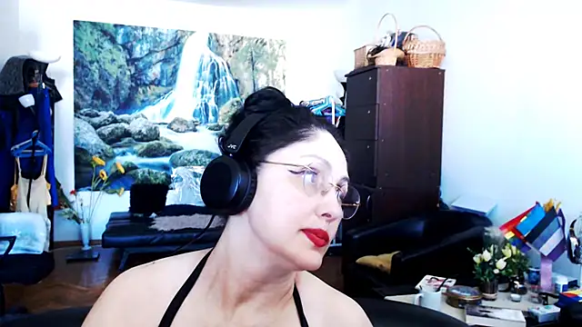 Chat XXX en directo de Imperatriza