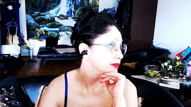 Imperatriza Chat XXX in diretta
