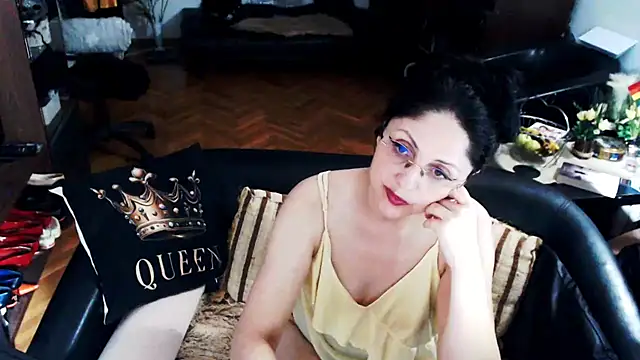 Imperatriza élő XXX-chatje