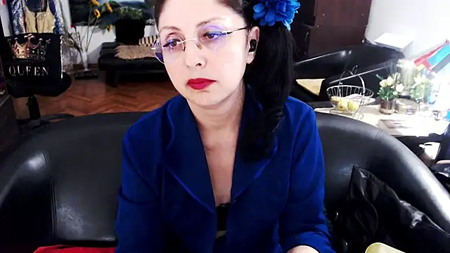 Imperatriza Chat XXX live