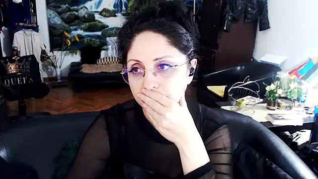 Imperatriza Chat XXX in diretta