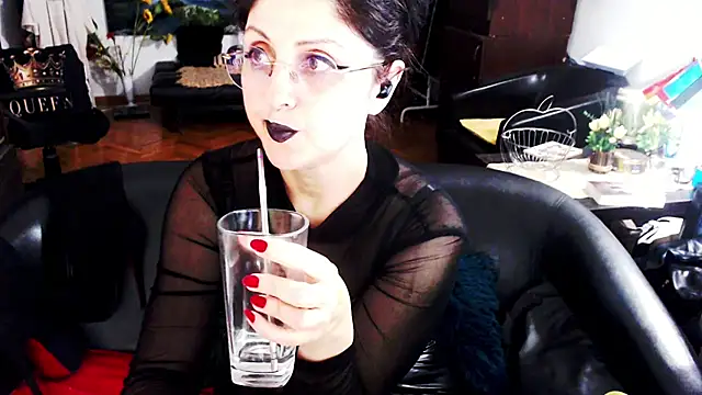 Chat XXX en directo de Imperatriza