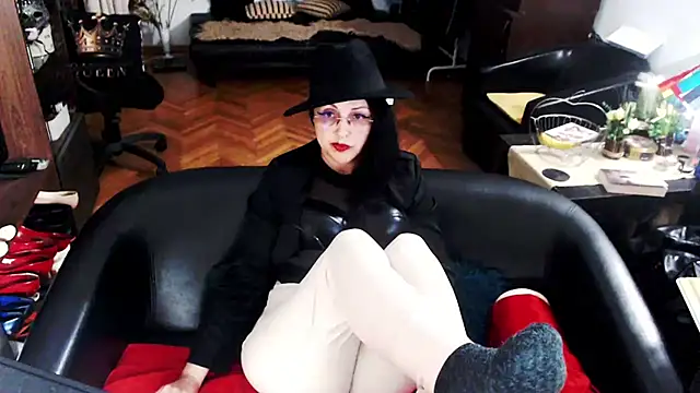 Imperatriza's Live XXX Chat