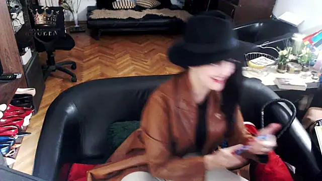 Imperatriza Chat XXX live