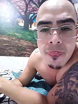FeloBadn Webbikameraesitys