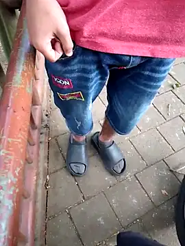FeloBad webkamerás műsora