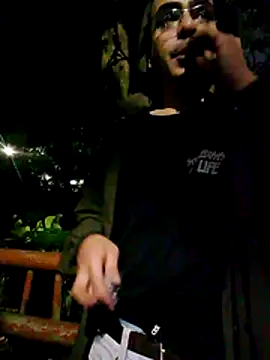 FeloBadn Webbikameraesitys