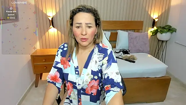 luciana_ballesteros_'s Live XXX Chat