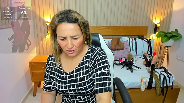 Živý XXX chat luciana_ballesteros_