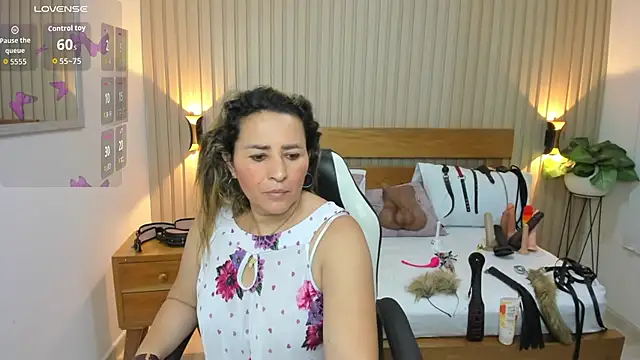 luciana_ballesteros_ 现场XXX聊天