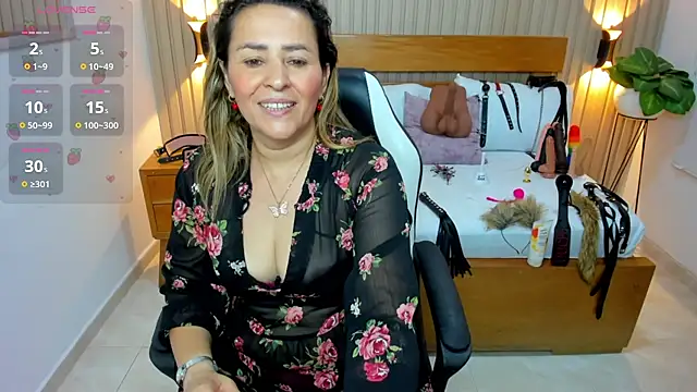 luciana_ballesteros_'s Live XXX Chat
