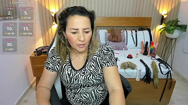 luciana_ballesteros_ Chat XXX in diretta
