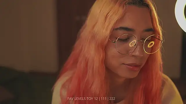 دردشة dearnina_ الجنسية المباشرة