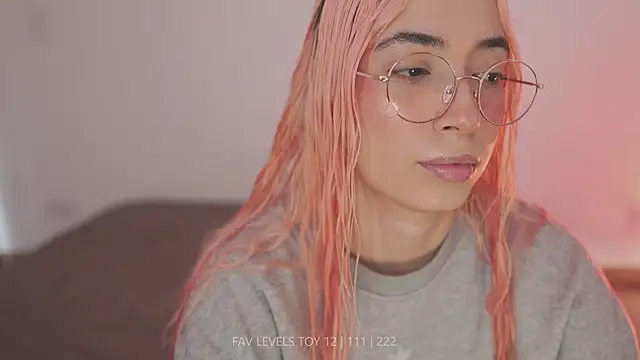dearnina_'s Live XXX Chat