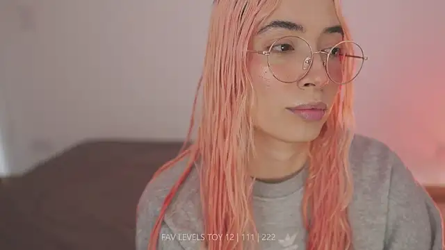 dearnina_のライブXXXチャット