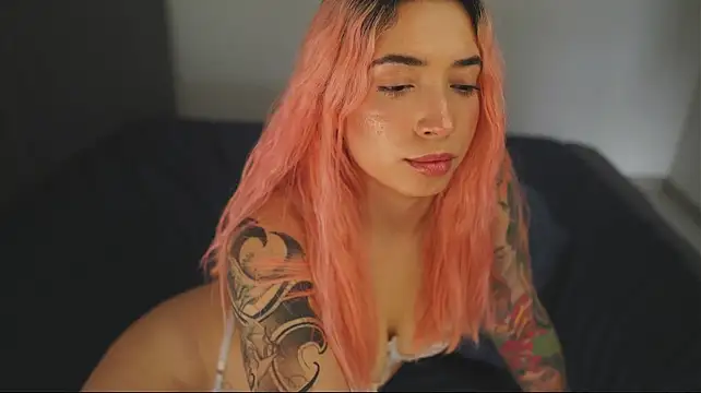 dearnina_ Chat XXX in diretta