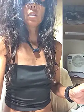 EmySkinny85 Webcamshow