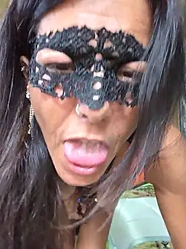 Show de EmySkinny85 na webcam