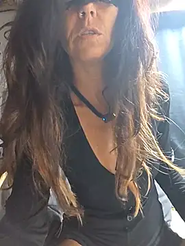 EmySkinny85's Live XXX Chat